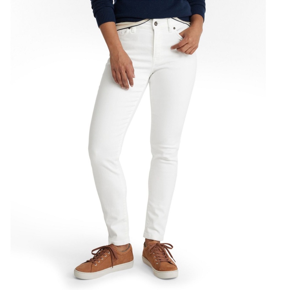 L.L Bean True Shape Classic Skinny Jeans White 10